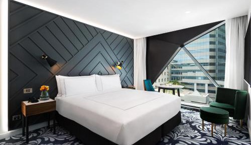 King Banksia Deluxe Room (Level 2-4)