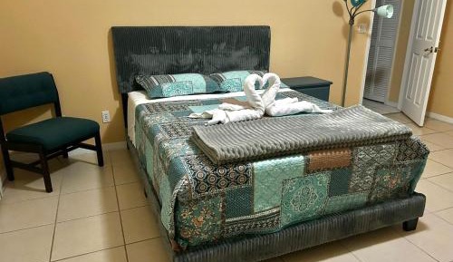 Double Room with Private Bathroom