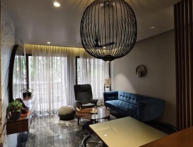 One-Bedroom Apartment with Balcony