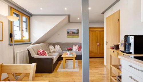 Superior One-Bedroom Apartment