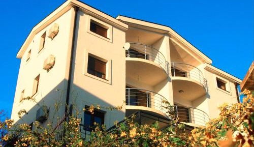 Apartment with Terrace