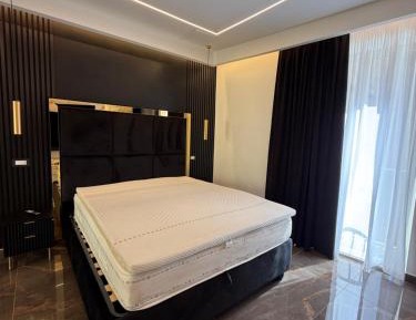 King Room with Spa Bath