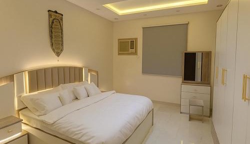 Three-Bedroom Standard Apartment