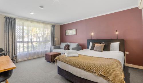 Premium King Room