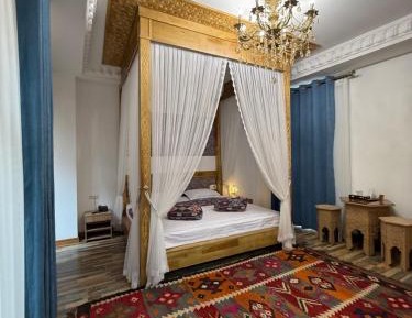 King Suite