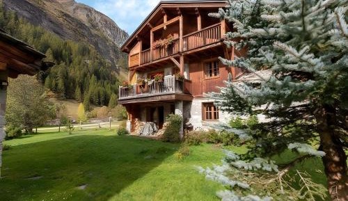 Three-Bedroom Chalet