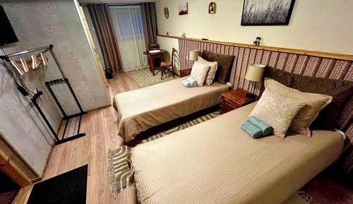 Large Twin Room