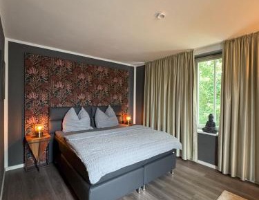 Double or Twin Room with Private Bathroom