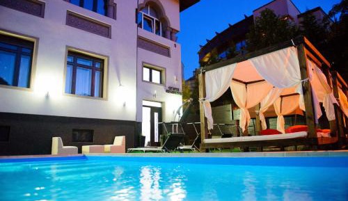 Deluxe Villa