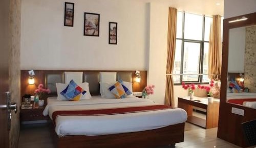 Suite with City View