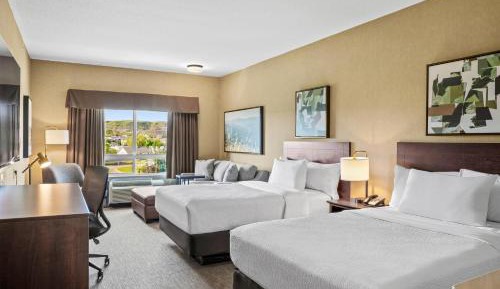 Double Room with Two Double Beds - Non-Smoking