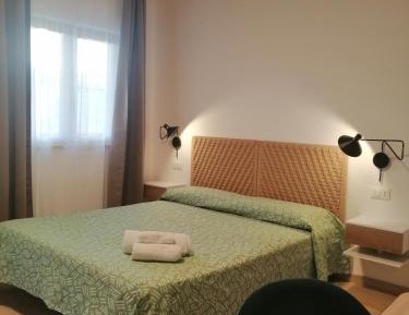 Quadruple Room with Private Bathroom