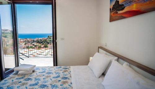 Deluxe Double Room with Sea View