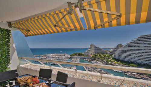 Two-Bedroom Apartment with Sea View