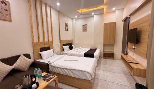 Deluxe Triple Room