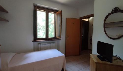 Small Single Room