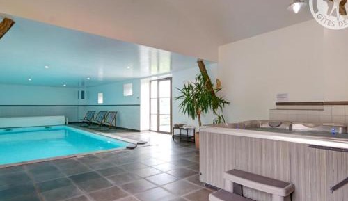 Holiday Home (6 Adults)