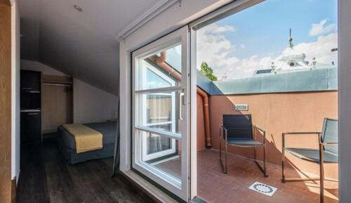 Studio with Balcony