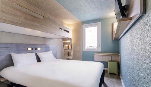 Triple Room with One Double Bed and One Bunk Bed