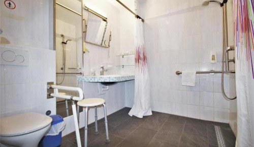 Double or Twin Room - Disability Access