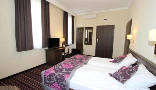 Economy Double Room