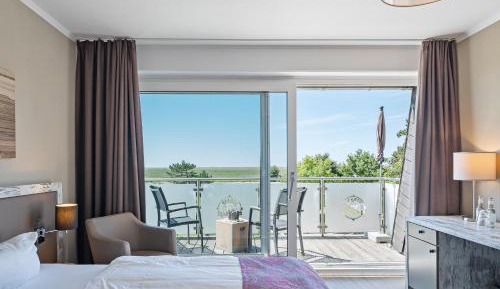 Double Room with Sea View