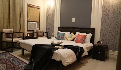 King Room with Garden View