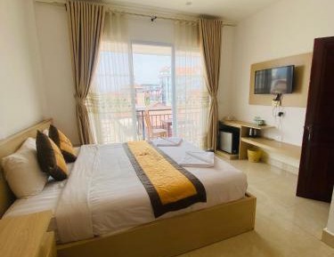King Room with Balcony
