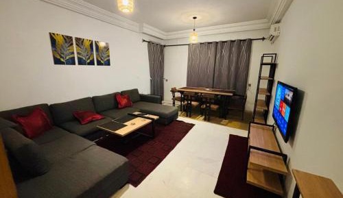 Two-Bedroom Deluxe Apartment with Balcony