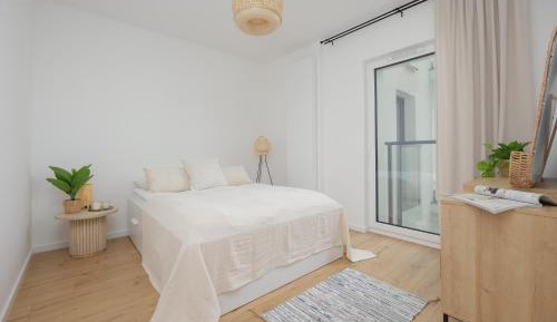 Studio with Balcony