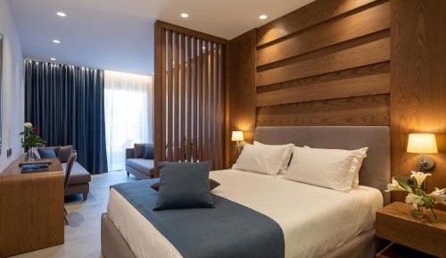 Comfort Family room Garden view visually separated children area