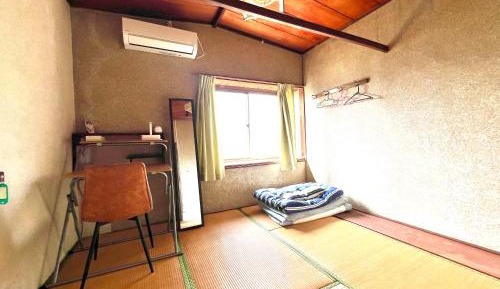 Economy Single Room