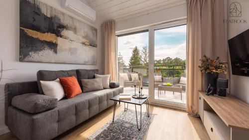 One-Bedroom Apartment with Balcony