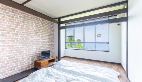 Triple Room with Shared Bathroom