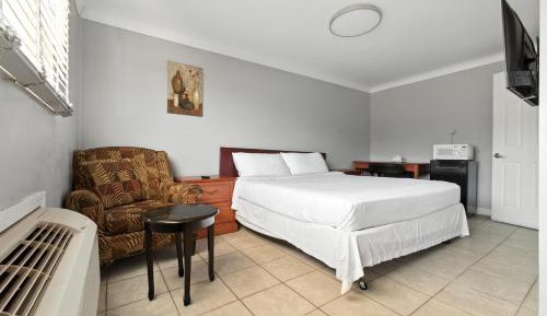 King Room - Non-Smoking