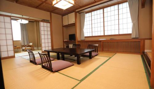 Japanese-Style Room