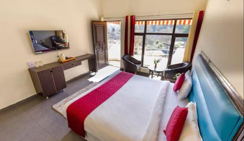 Queen Room with Balcony