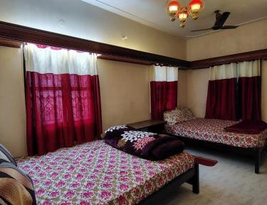 Quadruple Room with Mountain View