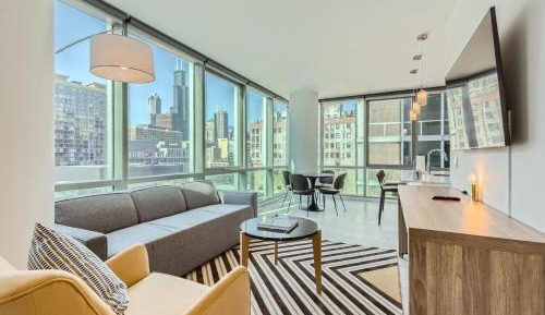 2 Bedroom Premium Apt in South Loop Chicago