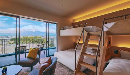 Bunk with Mt. Fuji View