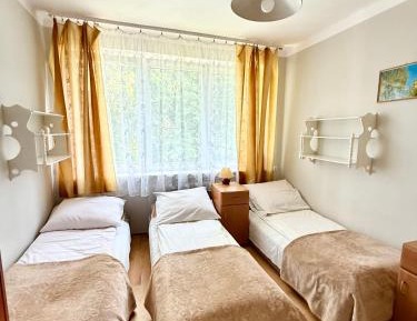 Room #1451830204