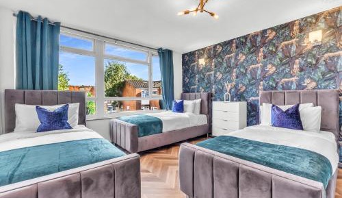 Room #1473653801