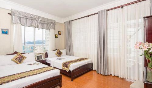 Room #1473780703