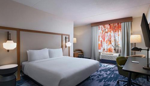 Corner King Suite