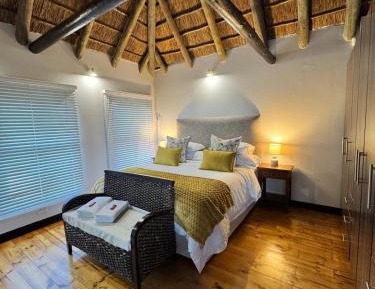 Room #1474170501