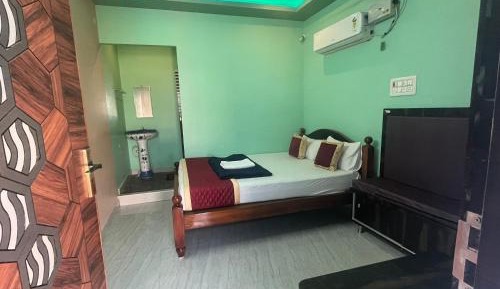 Room #1214117006