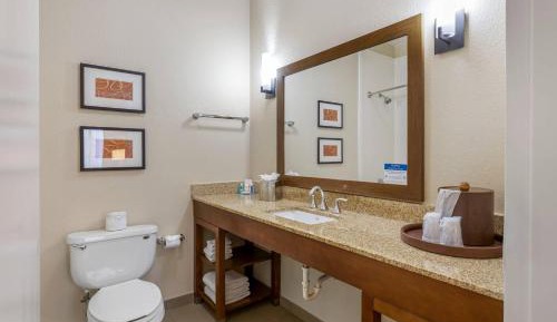 Superior Business Suite - Non-Smoking