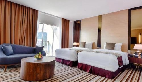 Twin Room with Mountain View