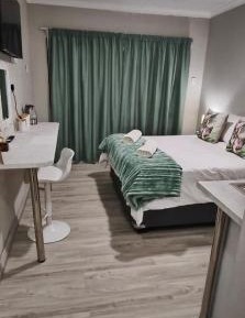 Room #1474310701