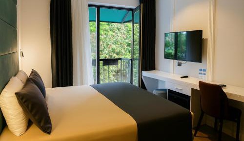 Basic Triple Room